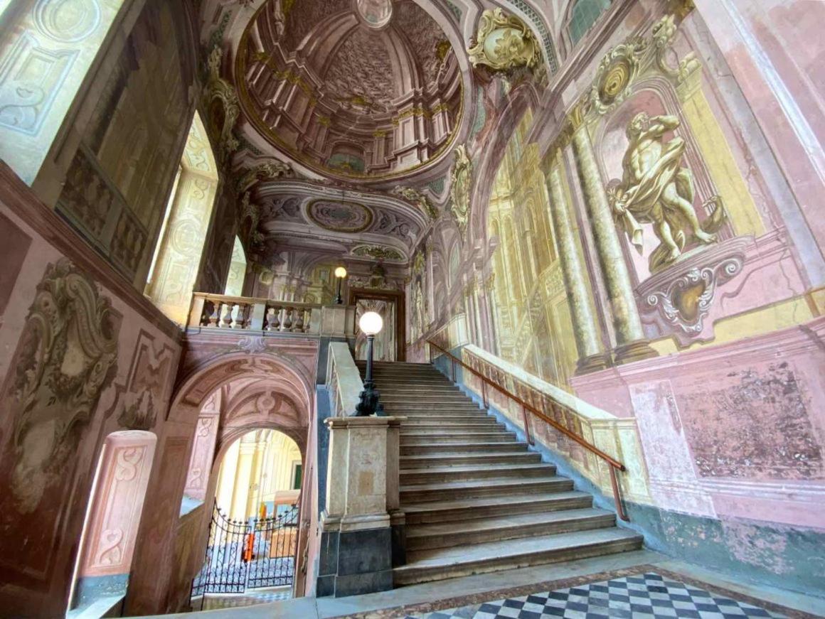 La Maison Della Torre Portici Exterior foto
